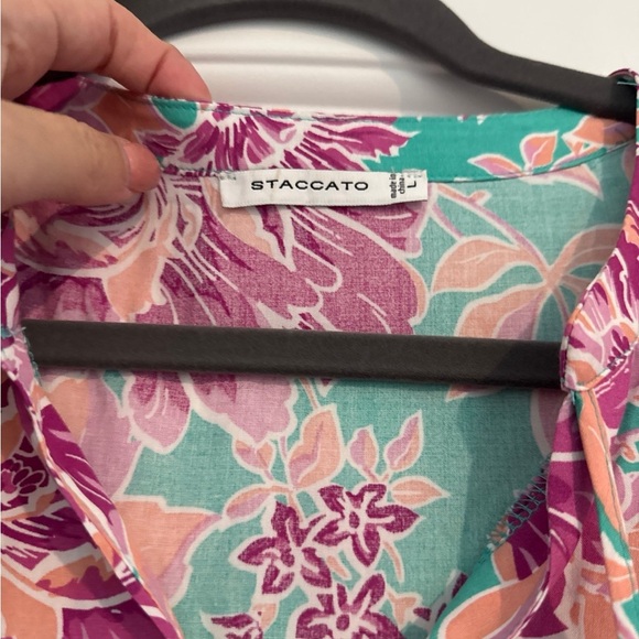 Staccato Floral Blouse - Pink and Green - Picture 3 of 3